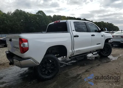 2021 Toyota Tundra Crewmax Sr5 z USA, uszkodzony, nr VIN 5TFDY5F13MX966573